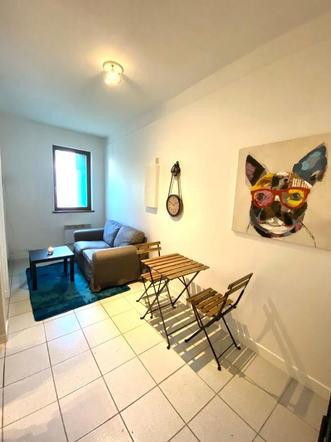 Charmant Studio Avec Acces Internet Au Centre Ville Lägenhet Rouen Exteriör bild